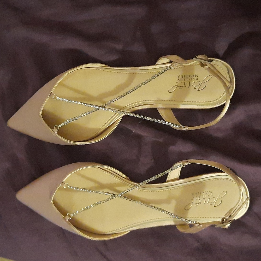 2 For $15 Jewel Badgley Mischka Tan Flats